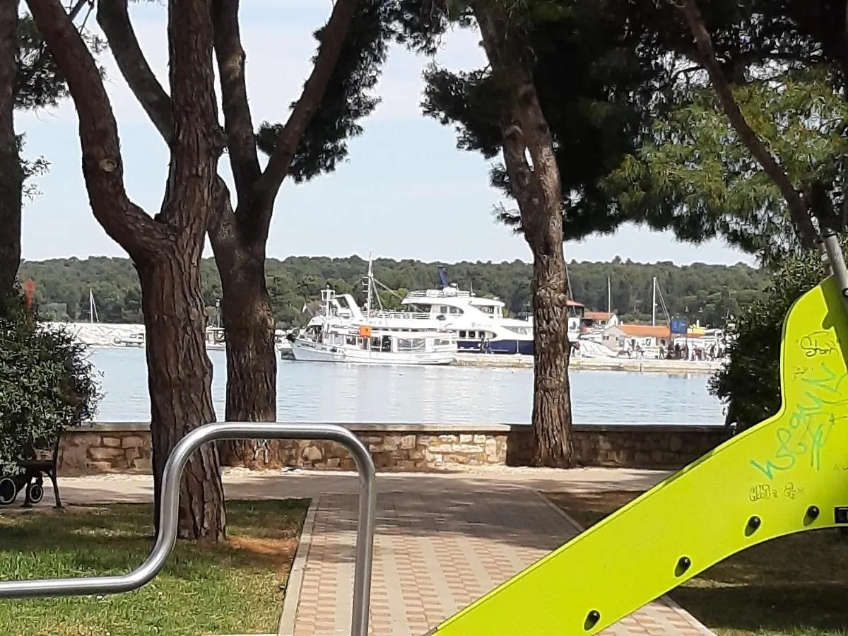 Adriatic Apartment Nada With Garden Fazana Croatia